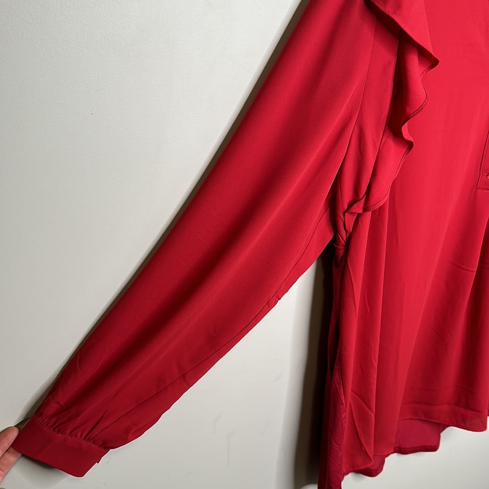 NWT Penningtons Red Mixed Media Blouse With Ruffle Shoulders - Picture 8 of 14